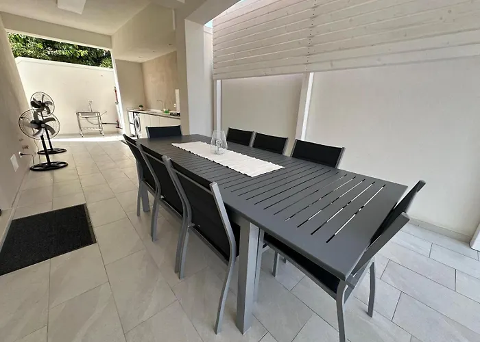 Apartment Kennedy A 20 Mt Dal Mare *